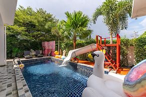 Luxury and Playful 5 Bed Pool Villa - CC