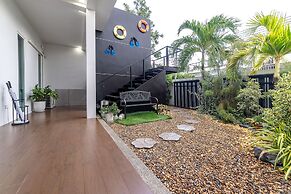 Luxury and Playful 5 Bed Pool Villa - CC