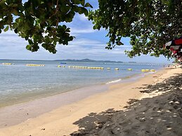 Jomtien Beach Penthouses by PSR