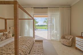 Luxury Villa With Heated Pool Jacuzzi Full Staff