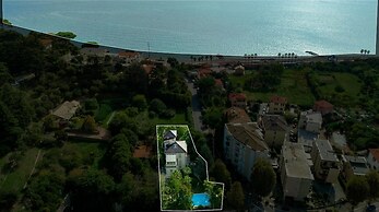 Villa Liberty Albisola 6 2 Emma Villas