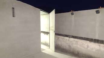 Mae Sot Commune and Camping