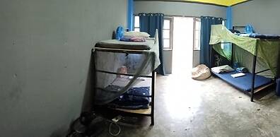 Mae Sot Commune and Camping