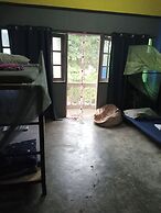 Mae Sot Commune and Camping