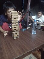 Mae Sot Commune and Camping