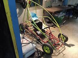 Mae Sot Commune and Camping