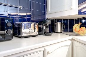 Charming 1BR in London's Westminster