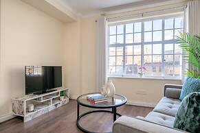 Charming 1BR in London's Westminster