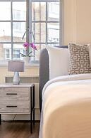 Charming 1BR in London's Westminster