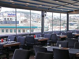 Grand Uskudar Hotel