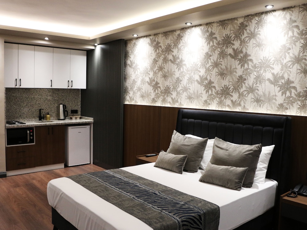 Grand Uskudar Hotel