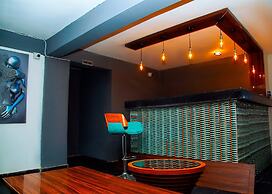 Ryan Hotel and Suites