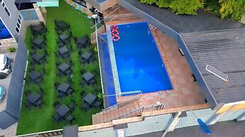 Ryan Hotel and Suites