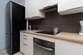 Oliwa Forest Apartment by Renters