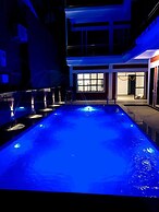 Relax Beach Resort
