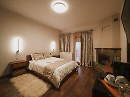 Elati Leisure -suites & apartments-
