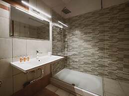 Elati Leisure -suites & apartments-