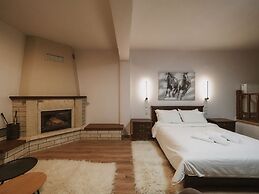 Elati Leisure -suites & apartments-