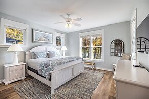 1282 Laurel Grove 3 Bedroom Home by RedAwning