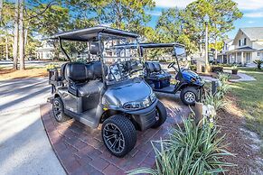 1282 Laurel Grove 3 Bedroom Home by RedAwning