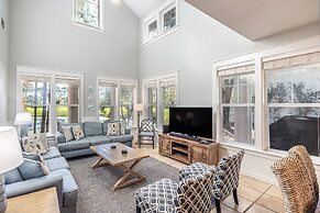 1282 Laurel Grove 3 Bedroom Home by RedAwning