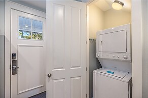 1282 Laurel Grove 3 Bedroom Home by RedAwning