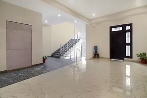 Itsy Hotels Om Pushp Residency