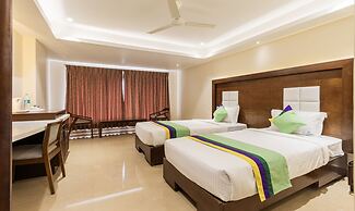 Treebo Suvarna Comforts