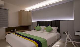 Treebo Premium D Consulate