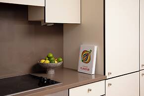 Bob W Tower Hill Residences