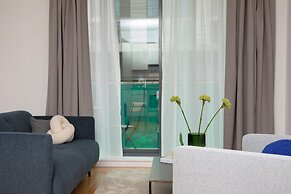 Bob W Tower Hill Residences