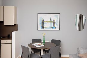 Bob W Tower Hill Residences