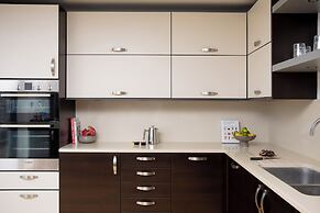 Bob W Tower Hill Residences