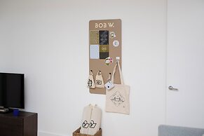 Bob W Tower Hill Residences