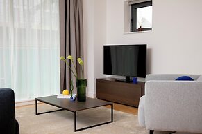 Bob W Tower Hill Residences