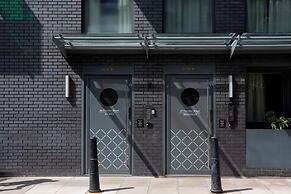 Bob W Tower Hill Residences