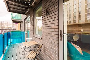 Bob W Tower Hill Residences