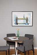 Bob W Tower Hill Residences