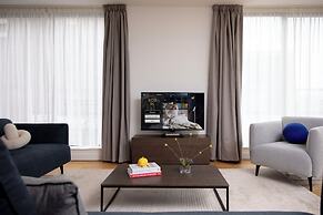 Bob W Tower Hill Residences