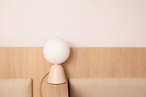 Bob W Tower Hill Residences