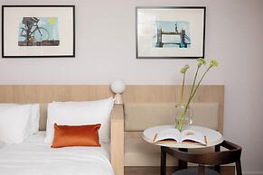 Bob W Tower Hill Residences