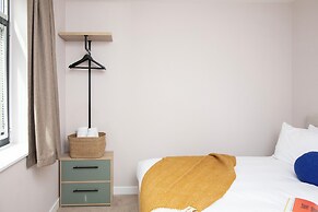 Bob W St Pauls London