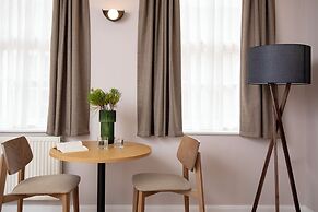 Bob W St Pauls London