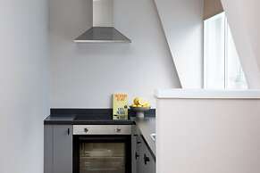 Bob W St Pauls London