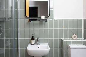 Bob W St Pauls London