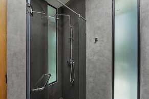 Studio at Relife by TropicLook