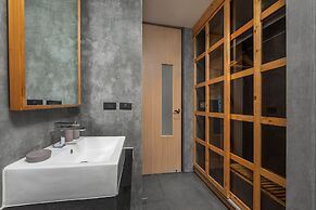 Studio at Relife by TropicLook