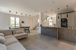 Villa alla Baia dei Sette Emiri