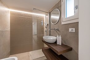 Villa alla Baia dei Sette Emiri