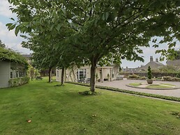 The Gate House